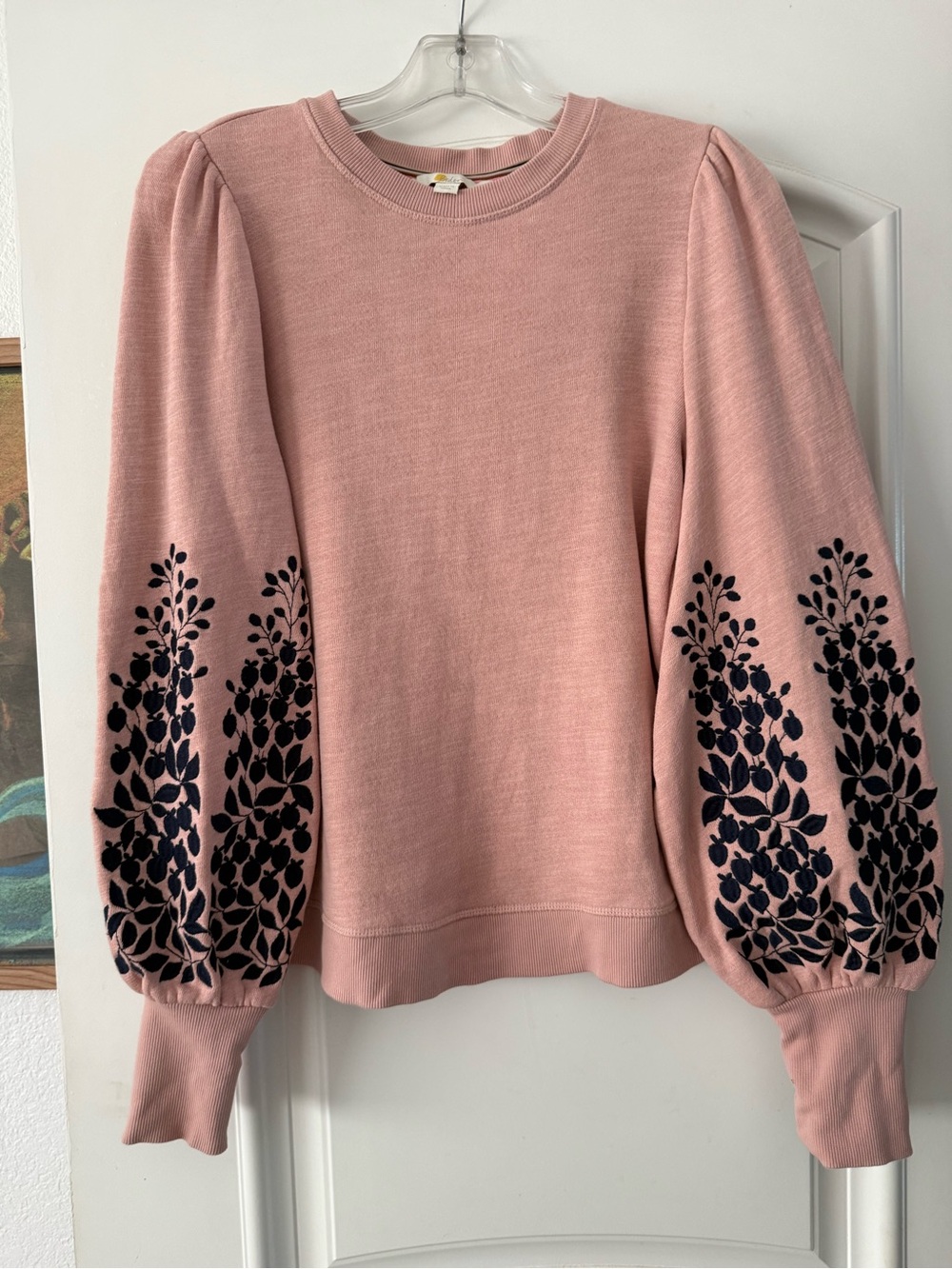 **BODEN** Pink Puff Sleeve Sweatshirt with Black Floral Embroidery Size 6 - Picture 2 of 9